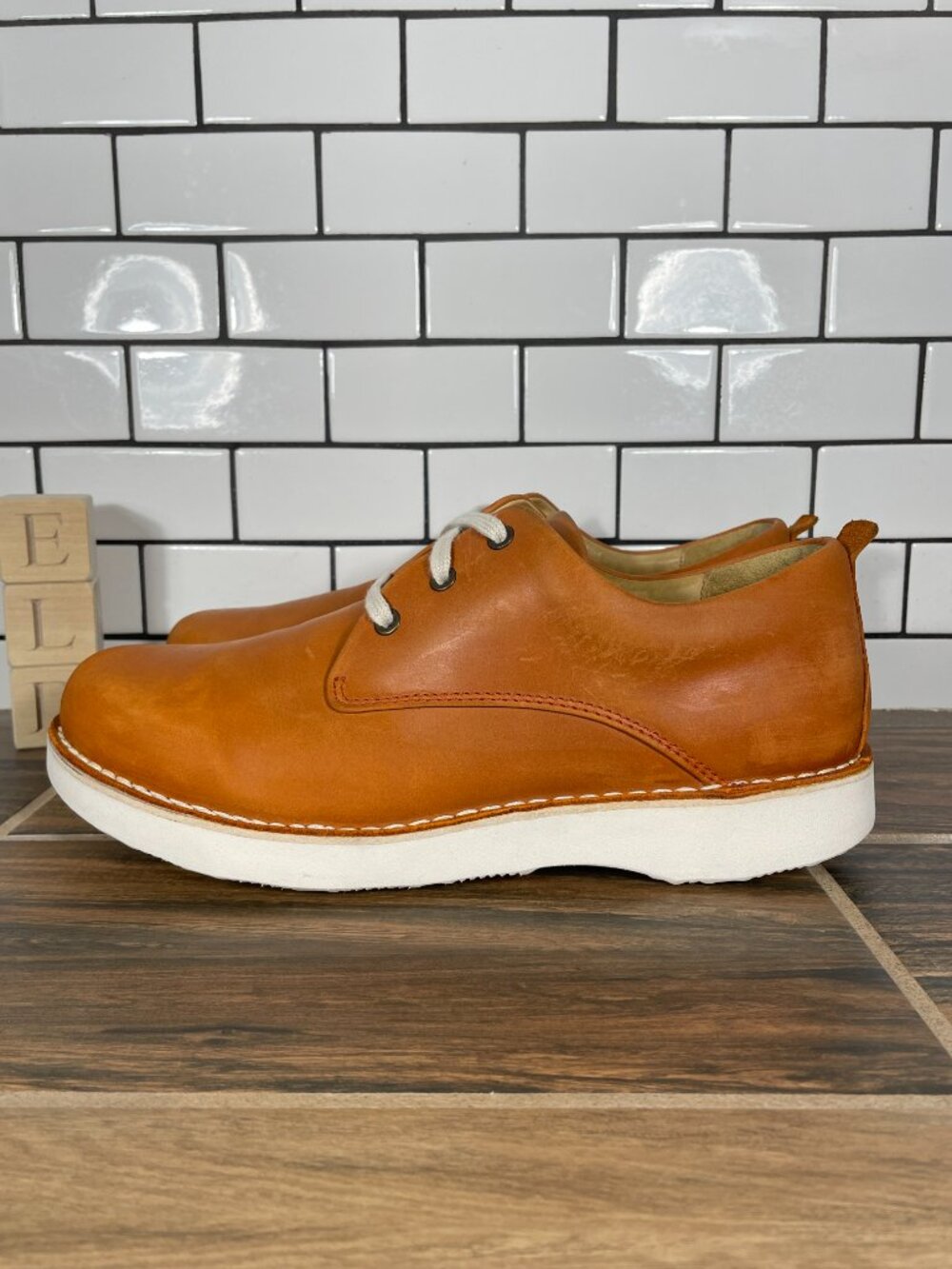 samuel hubbard Free Shoes Mens Size 10.5 Light Brown Leather Vibram Derby Oxford